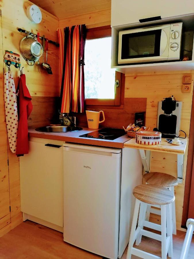 Bed and Breakfast Nimes En Garrigues Esterno foto